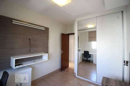 Quarto de apartamento para alugar com 2 quartos, 90m² em Lourdes, Belo Horizonte