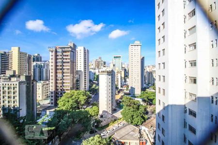 Vista Quarto de apartamento para alugar com 2 quartos, 90m² em Lourdes, Belo Horizonte