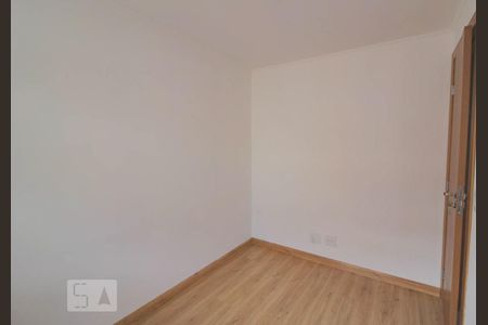 Quarto 1 de apartamento para alugar com 3 quartos, 68m² em Fazendinha, Curitiba