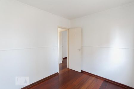 Quarto 1 de apartamento para alugar com 2 quartos, 70m² em Jardim Oriental, São Paulo