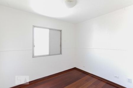 Quarto 1 de apartamento para alugar com 2 quartos, 70m² em Jardim Oriental, São Paulo