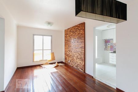 Sala de apartamento para alugar com 2 quartos, 70m² em Jardim Oriental, São Paulo