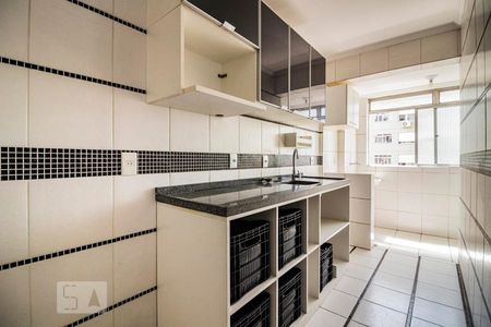 Cozinha de apartamento à venda com 2 quartos, 78m² em Tristeza, Porto Alegre