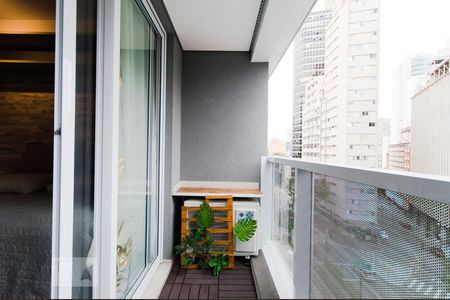 Sacada de kitnet/studio para alugar com 1 quarto, 25m² em Centro, São Paulo