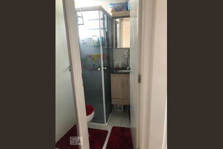 Banheiro Social de apartamento à venda com 2 quartos, 50m² em Vila Mira, São Paulo