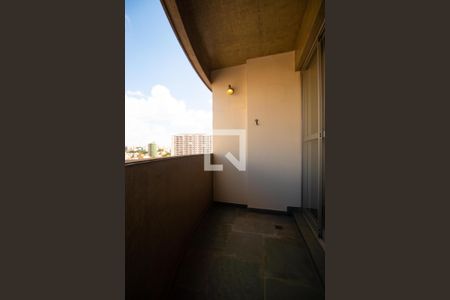 Sacada de apartamento à venda com 1 quarto, 54m² em Botafogo, Campinas