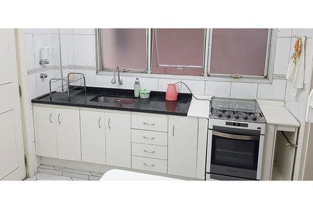 Cozinha de apartamento para alugar com 2 quartos, 115m² em Indianópolis, São Paulo