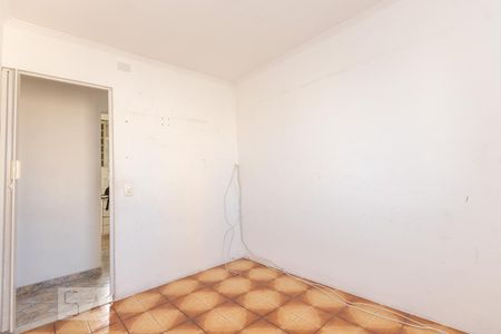 Quarto 2 de apartamento para alugar com 3 quartos, 56m² em Conjunto Habitacional Padre José de Anchieta, São Paulo