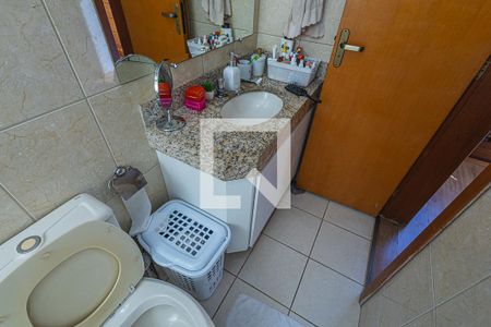 Banheiro da suite de apartamento à venda com 3 quartos, 184m² em Castelo, Belo Horizonte