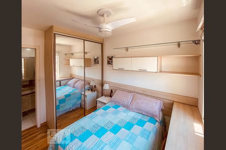 Dormitório 2 de apartamento à venda com 2 quartos, 57m² em Petrópolis, Porto Alegre