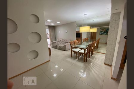 Sala de apartamento à venda com 2 quartos, 90m² em Icaraí, Niterói