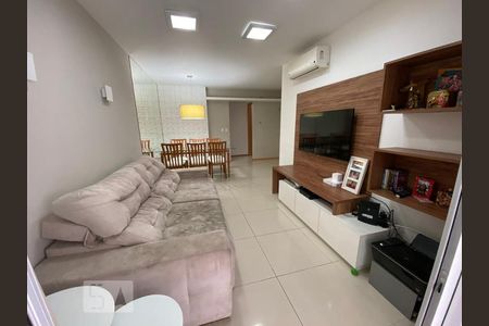 Sala de apartamento à venda com 2 quartos, 90m² em Icaraí, Niterói