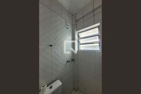 Banheiro de kitnet/studio para alugar com 1 quarto, 22m² em Bela Vista, São Paulo