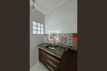 Cozinha de kitnet/studio para alugar com 1 quarto, 22m² em Bela Vista, São Paulo