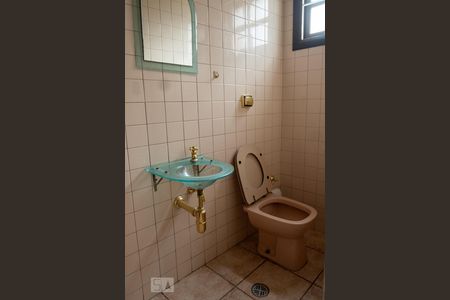 Lavabo de casa à venda com 3 quartos, 220m² em Vila Taquari, São Paulo