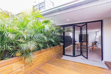 Terraço de kitnet/studio para alugar com 1 quarto, 27m² em Centro Histórico, Porto Alegre