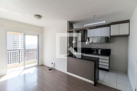 Sala de TV de apartamento para alugar com 2 quartos, 65m² em Tamboré, Barueri