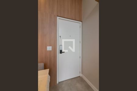 Entrada de apartamento à venda com 2 quartos, 74m² em Vila Olímpia, São Paulo