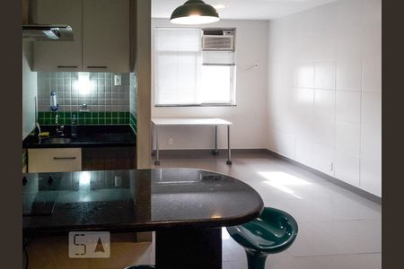 Sala - Cozinha de apartamento à venda com 1 quarto, 40m² em Centro, Rio de Janeiro