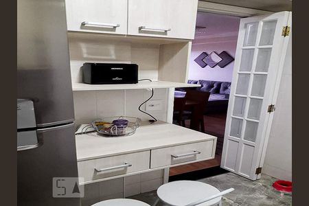 Cozinha de apartamento à venda com 3 quartos, 69m² em Vila Gustavo, São Paulo