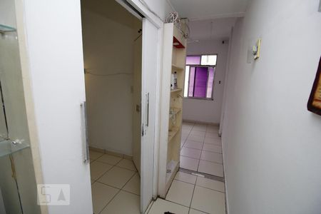 Corredor de apartamento à venda com 1 quarto, 45m² em Centro, Rio de Janeiro