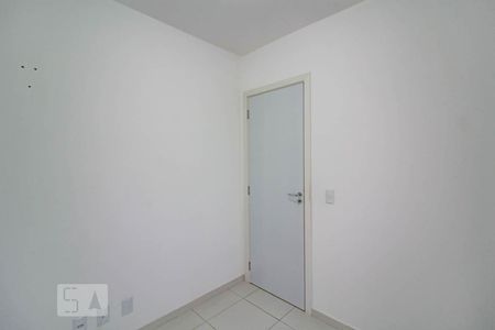 Quarto 1 de apartamento para alugar com 2 quartos, 44m² em Parque da Fonte, São José dos Pinhais