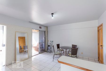 Sala de apartamento para alugar com 2 quartos, 59m² em Setor Oeste, Goiânia