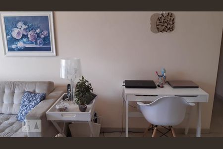 Sala de apartamento para alugar com 2 quartos, 60m² em Liberdade, São Paulo