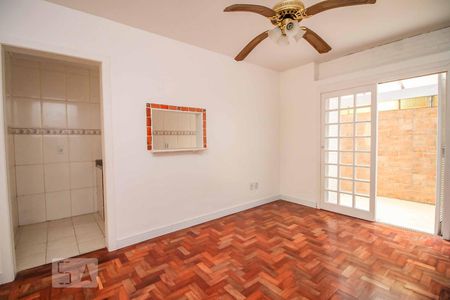 Sala de apartamento para alugar com 1 quarto, 51m² em Petrópolis, Porto Alegre