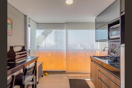 Sacada/Cozinha de kitnet/studio para alugar com 1 quarto, 33m² em Vila Mariana, São Paulo