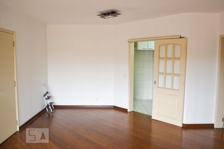 Sala de apartamento para alugar com 3 quartos, 101m² em Bela Aliança, São Paulo