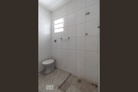 Banheiro de casa à venda com 3 quartos, 100m² em Centro, Osasco