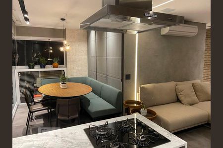 Varanda de apartamento para alugar com 2 quartos, 66m² em Vila Olímpia, São Paulo