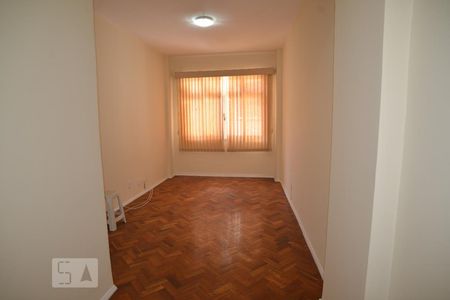 Apartamento à venda com 55m², 1 quarto e sem vagaSala