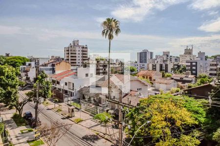 Vista da Sala de apartamento para alugar com 3 quartos, 136m² em Higienópolis, Porto Alegre