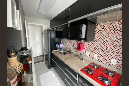 Cozinha de apartamento à venda com 2 quartos, 63m² em Lapa, São Paulo