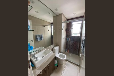 Banheiro Social de apartamento à venda com 2 quartos, 63m² em Lapa, São Paulo