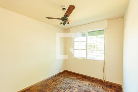 Sala de apartamento à venda com 3 quartos, 75m² em Cristal, Porto Alegre