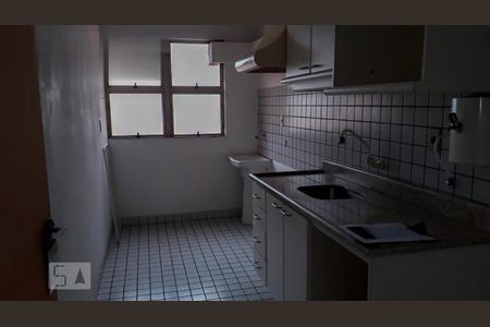 Cozinha/ Área de Serviço de apartamento para alugar com 3 quartos, 70m² em Vila Firmiano Pinto, São Paulo