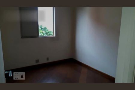 Quarto 3 de apartamento para alugar com 3 quartos, 70m² em Vila Firmiano Pinto, São Paulo