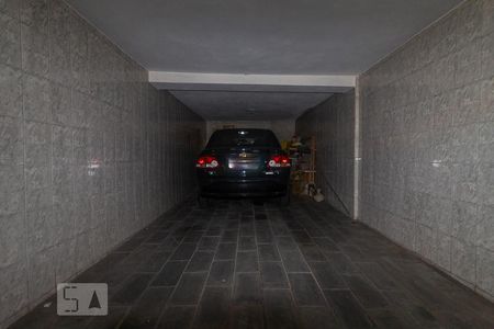 garagem entrada principal de casa para alugar com 4 quartos, 252m² em Vila Guilherme, São Paulo