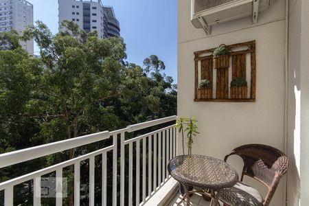 Varanda da Sala de apartamento para alugar com 1 quarto, 50m² em Vila Andrade, São Paulo