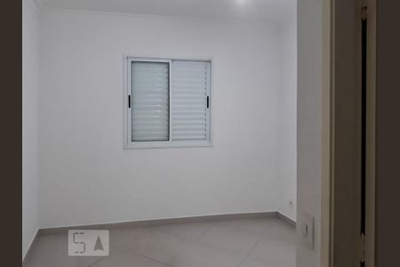 Quarto 1 de apartamento para alugar com 2 quartos, 68m² em Jardim Tupanci, Barueri