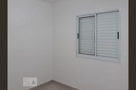 Quarto 1 de apartamento para alugar com 2 quartos, 68m² em Jardim Tupanci, Barueri