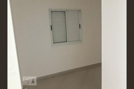 Quarto 2 de apartamento para alugar com 2 quartos, 68m² em Jardim Tupanci, Barueri