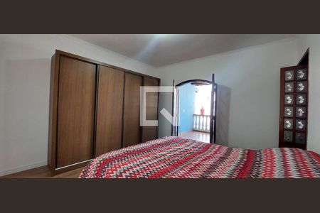Quarto 1 suíte de casa para alugar com 3 quartos, 210m² em Vila Camilópolis, Santo André