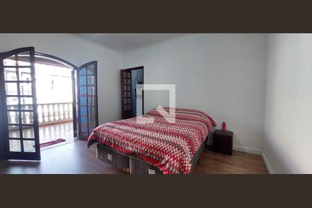 Quarto 1 suíte de casa para alugar com 3 quartos, 210m² em Vila Camilópolis, Santo André