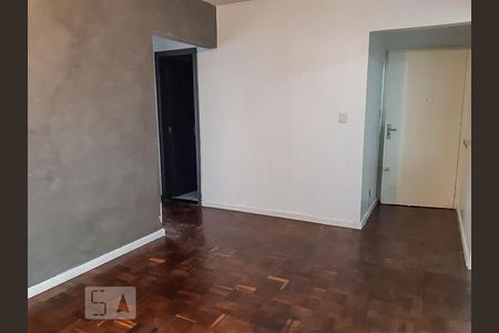 Sala de apartamento para alugar com 2 quartos, 55m² em São João, Porto Alegre