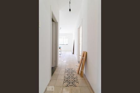 Corredor de apartamento para alugar com 2 quartos, 81m² em Sumarezinho, São Paulo