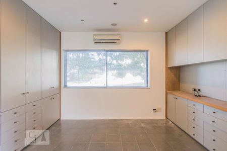 Sala de almoço de casa de condomínio para alugar com 5 quartos, 760m² em Alphaville Residencial Dois, Barueri